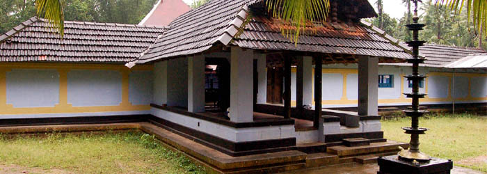 Garudan Kavu Photos